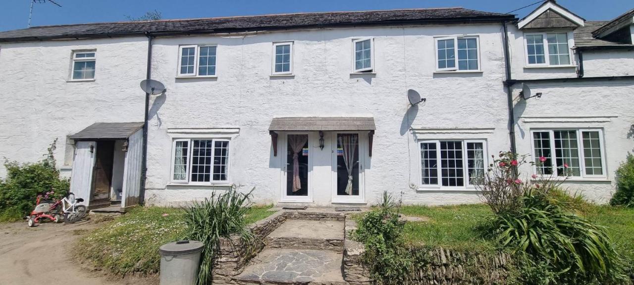 No 4 Trelawney Apartment - Onsite Bar - Restaurant - Horse Riding Menheniot Exterior photo