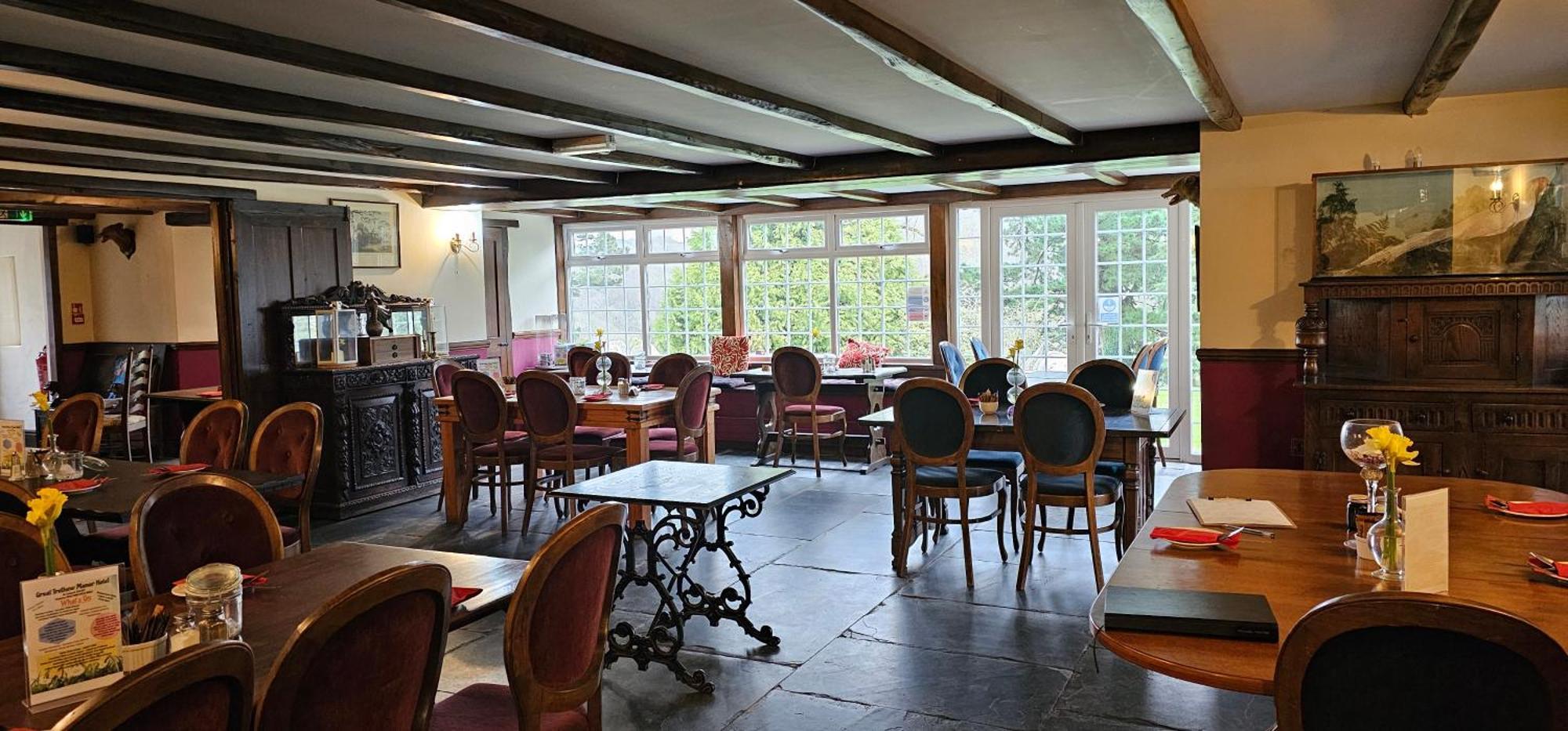No 4 Trelawney Apartment - Onsite Bar - Restaurant - Horse Riding Menheniot Exterior photo