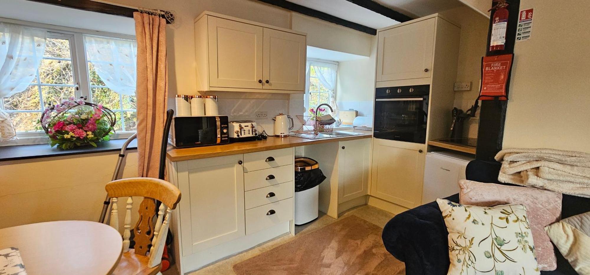 No 4 Trelawney Apartment - Onsite Bar - Restaurant - Horse Riding Menheniot Exterior photo